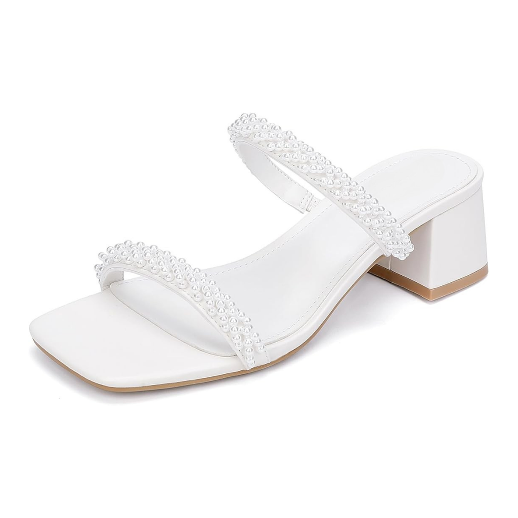 Sandalias blancas de tacón medio para mujer con doble tira texturizada y diseño abierto