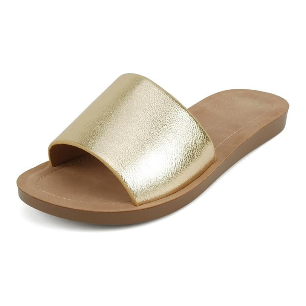 Sandalias planas doradas para mujer con acabado metalizado y suela ligera marrón